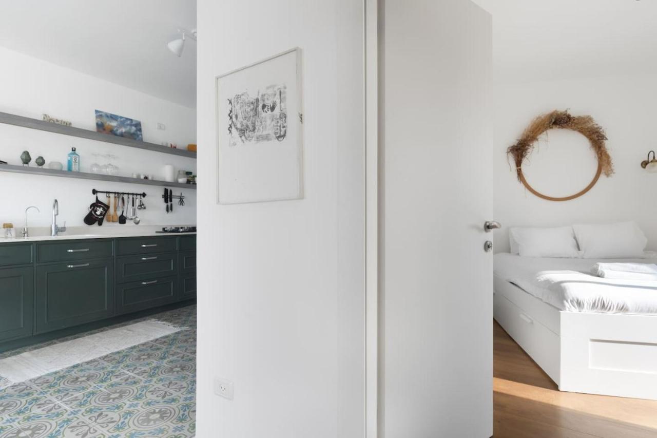 Elegant Apartment W Balcony & Mamad In Heart Of Tel Aviv By Sea N' Rent Ngoại thất bức ảnh