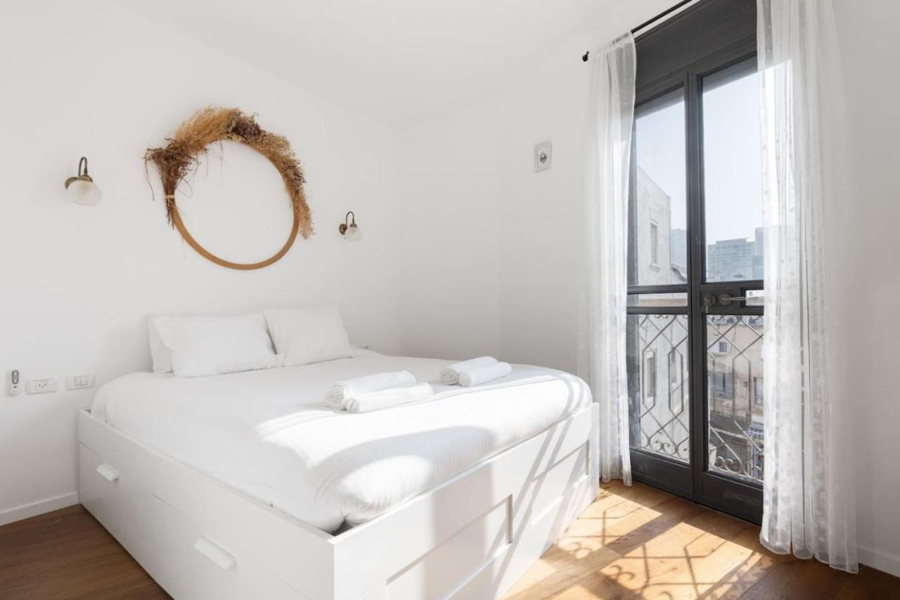 Elegant Apartment W Balcony & Mamad In Heart Of Tel Aviv By Sea N' Rent Ngoại thất bức ảnh